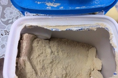 Vụ sữa Similac Advance đổi màu: Chờ kết quả kiểm nghiệm!